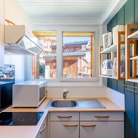 Les Grandes Balmes I Et Ii - Le Lac-11 By Interhome